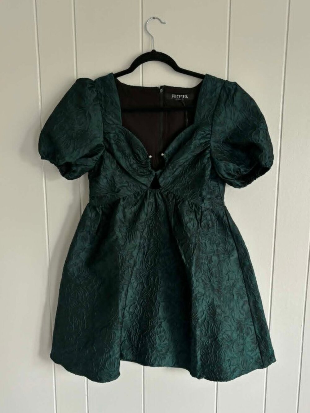 Disturbia NWT Green babydoll puffy sleeved dress